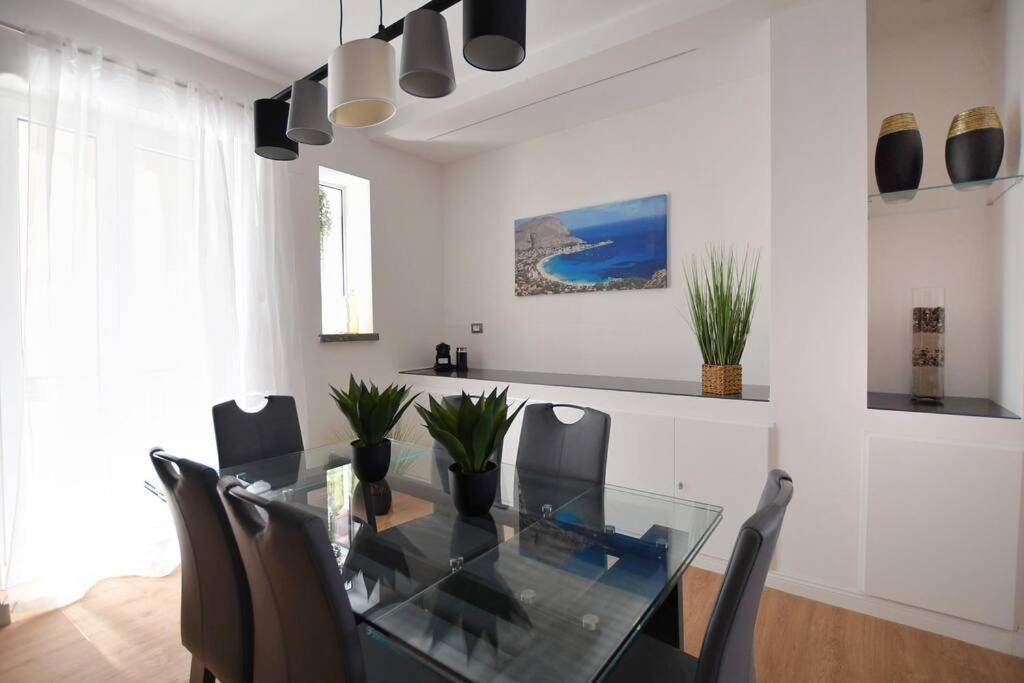 Iflat Normanni Lounge Apartment Palermo Bagian luar foto